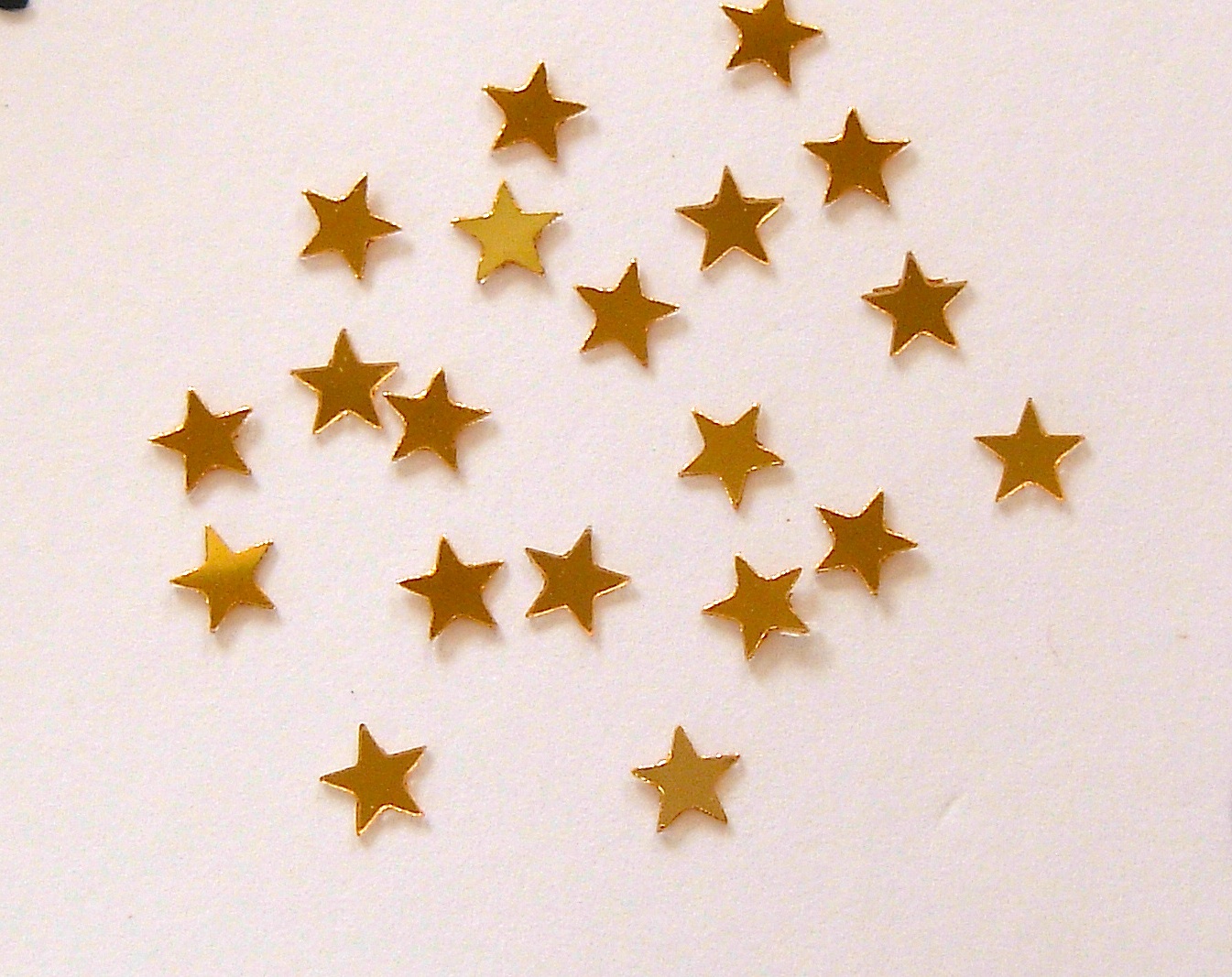 1115: Gold Star Micro Confetti